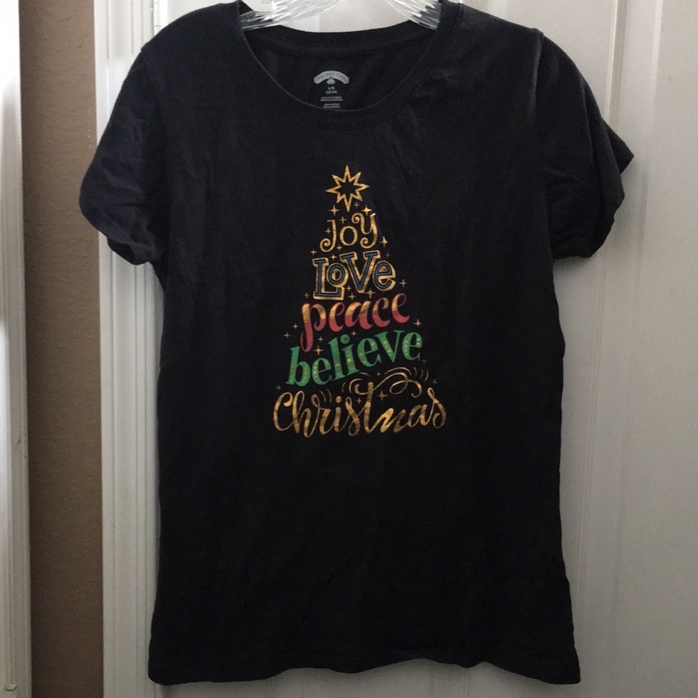 FINAL MARKDOWN Ladies holiday time tee large